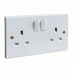 Selectric Electrical Switched Double Plug Socket 13 amp LG9098