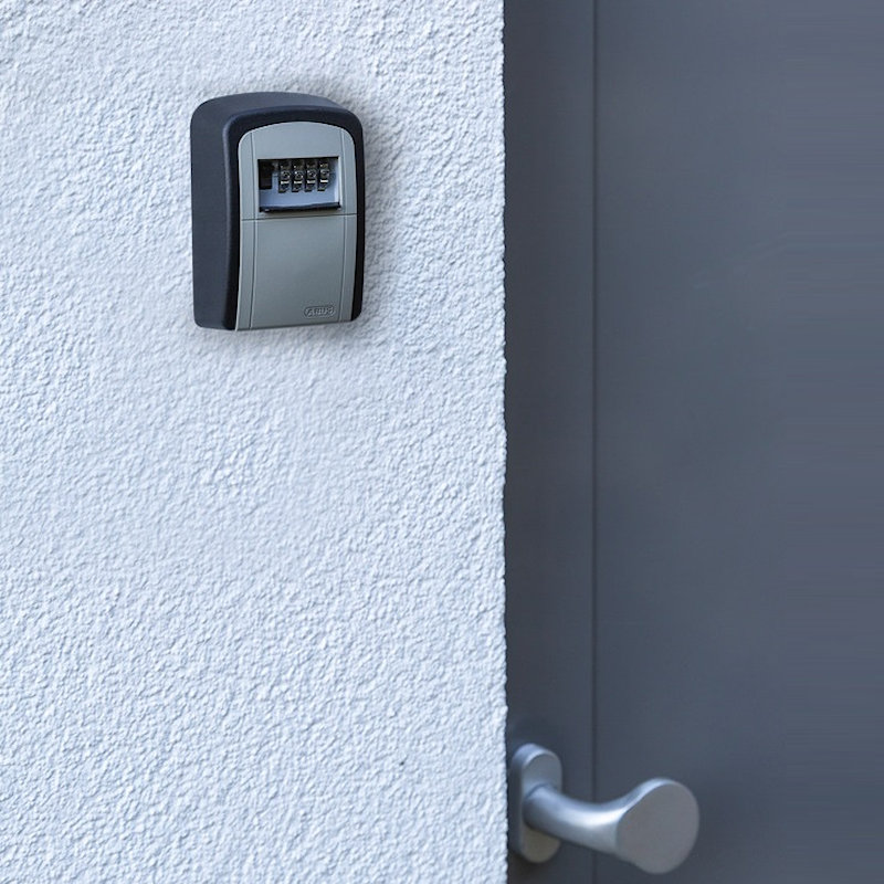 Relaxdays Key Safe Box With 4-Digit Combination Lock - Wall Mounted Emergency Key Lockbox 15x13.5x7cm