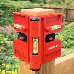 Amtech Adjustable 3 Vial Fence Post Timber Metal Strap & Magnetic Level P4875