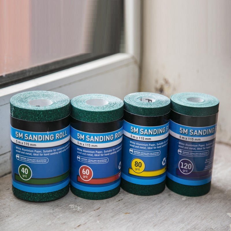 thumbnail image 2 of BlueSpot 5m Aluminium Oxide Sanding Roll - 40, 60, 80, 120 Grit Anti-Clog Paper 2 of 11