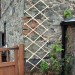 Green Blade Garden Plant Expanding Wooden Trellis Natural Red or Green 954004