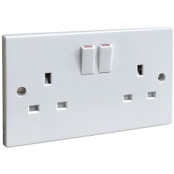 Selectric Electrical Switched Double Plug Socket 13 amp LG9098
