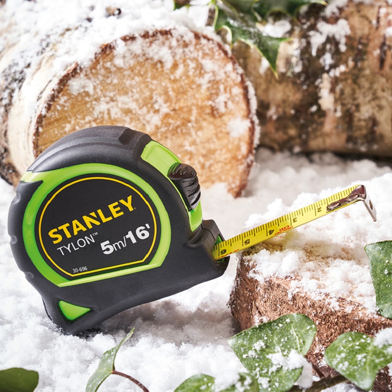 Stanley Hi Vis 5 Meter Pocket Tape Measure Green XMS23TAPE5 Sealants