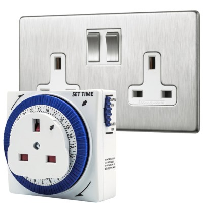 Uni-com Easy Set Segment 24hr Electric Wall Plug UNICOM Timer TE-10 UNC55297