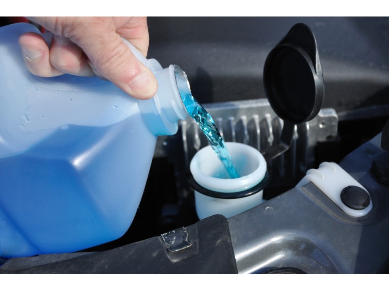 Clear Vision: Your Guide to Screen Wash and De-icer